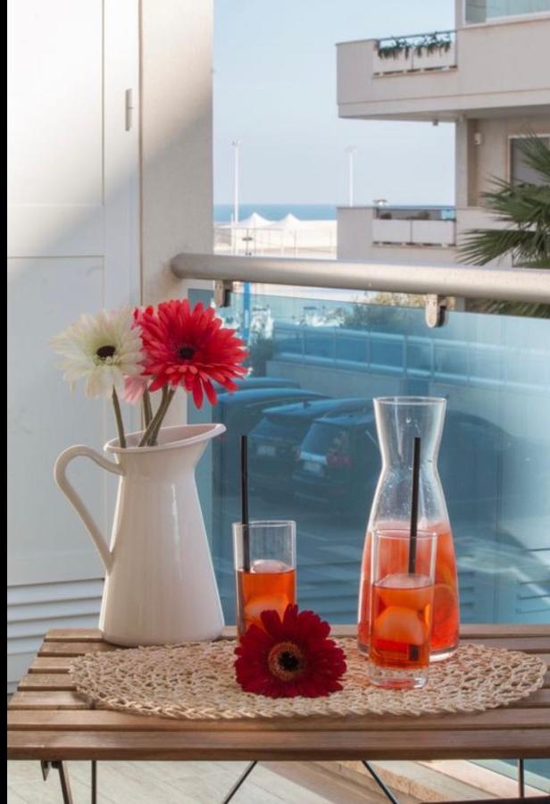 Nilu In Citta - Nuovo Appartamento Con Vista Mare 모노폴리 외부 사진